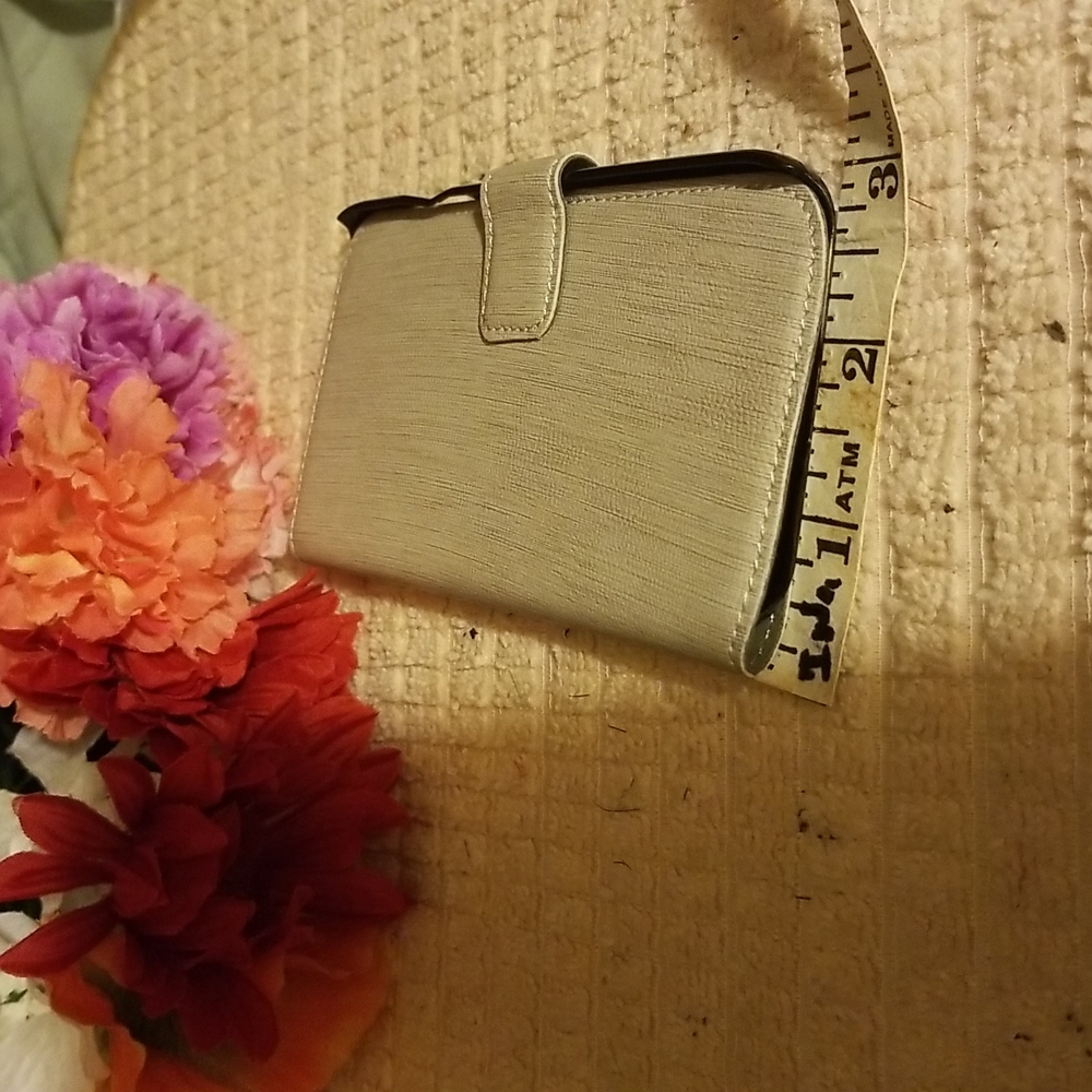 PHONE CASE - Picture 5 of 5